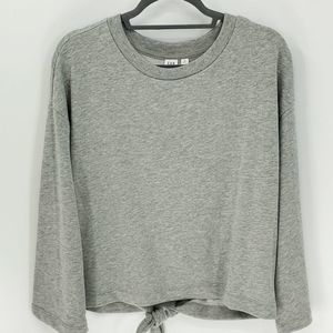 Gap NWT women's gray sweatshirt. Pull over. Tie at the bottom in the bac…‎
